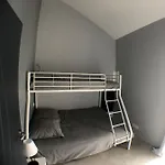 Maison Moderne Avec Jardin A 750m De La *