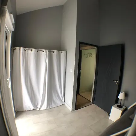 Maison Moderne Avec Jardin A 750m De La * Pornic