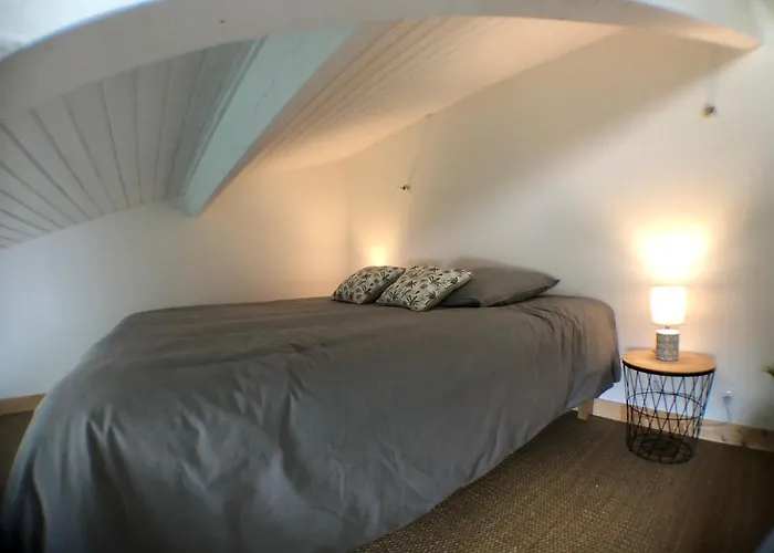 Сasa de vacaciones Maison Moderne Avec Jardin A 750m De La *