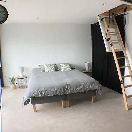 Maison Moderne Avec Jardin A 750m De La Pornic